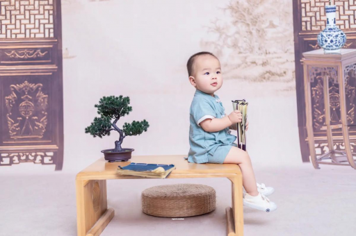 格尔木宝宝掉头发是怎么回事